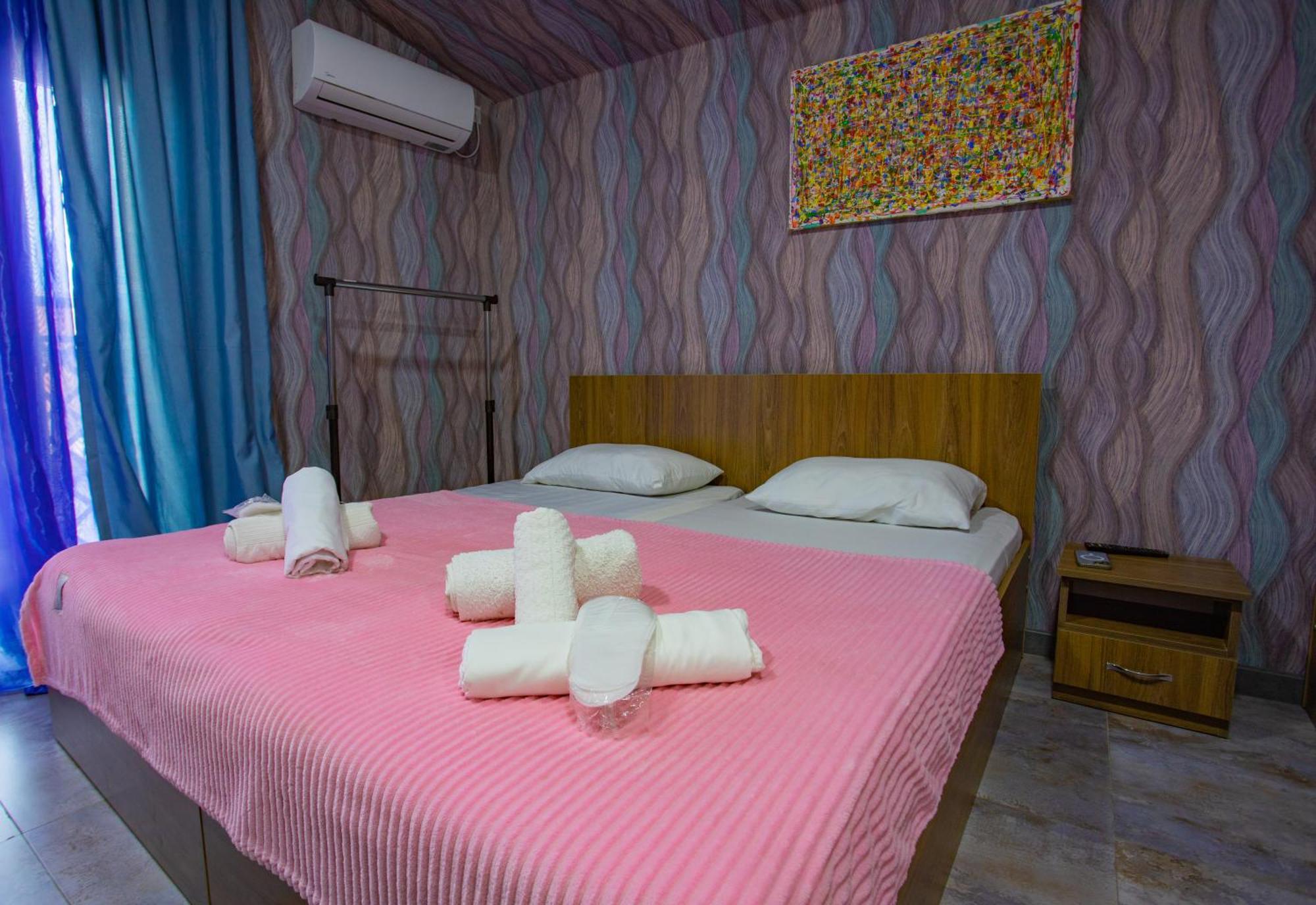 Hotel Homeland Batumi Exterior photo