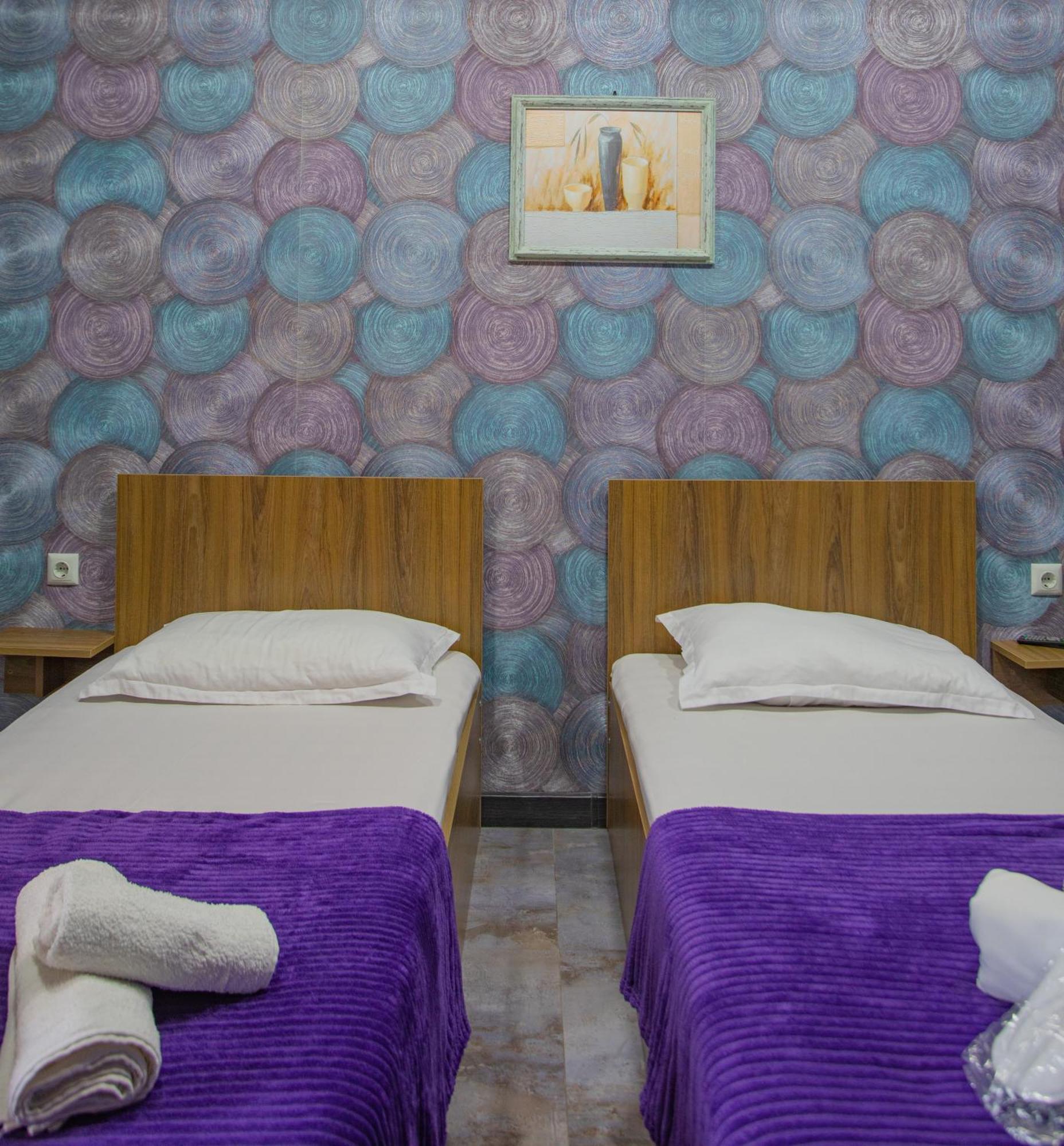 Hotel Homeland Batumi Exterior photo