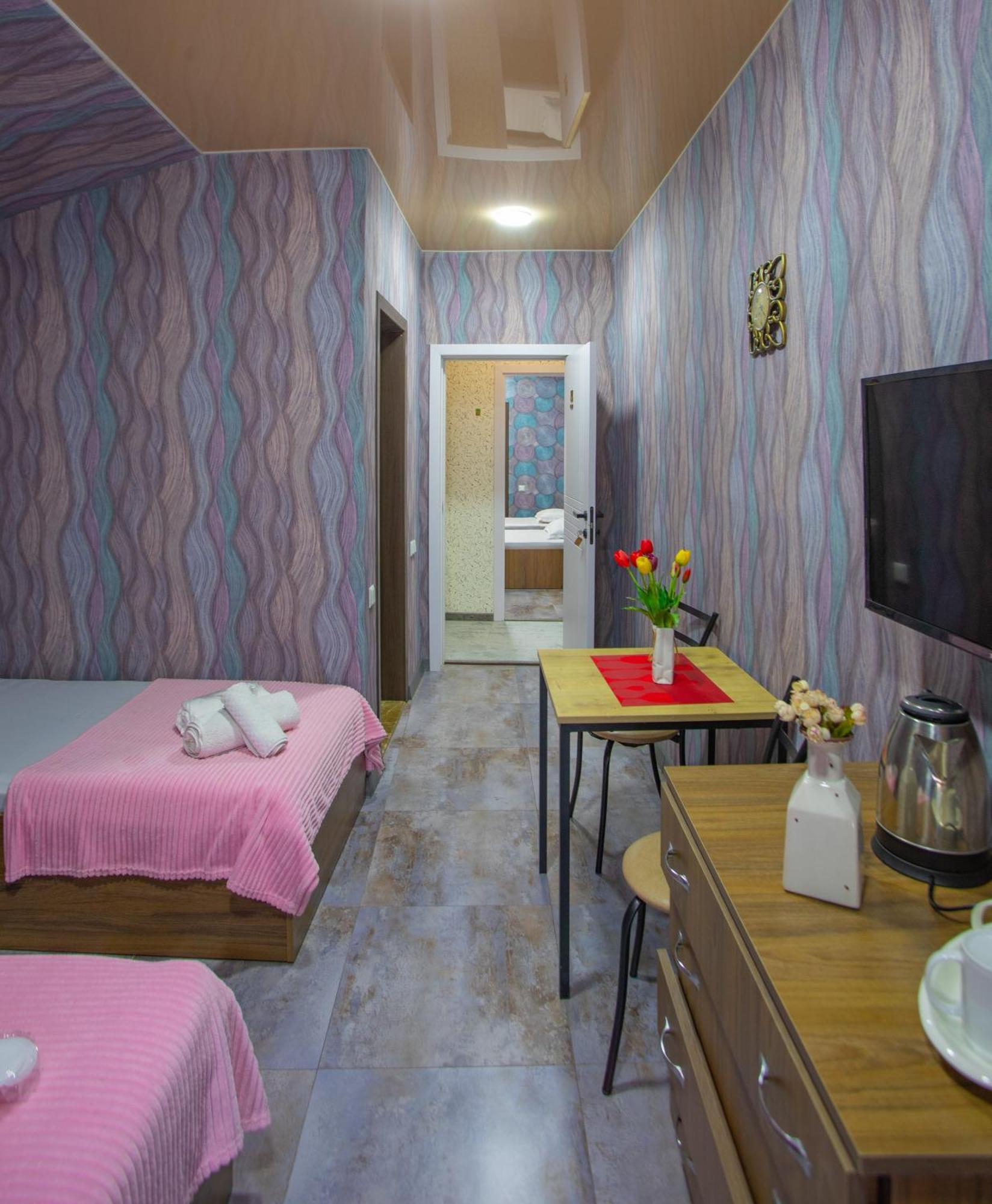 Hotel Homeland Batumi Exterior photo