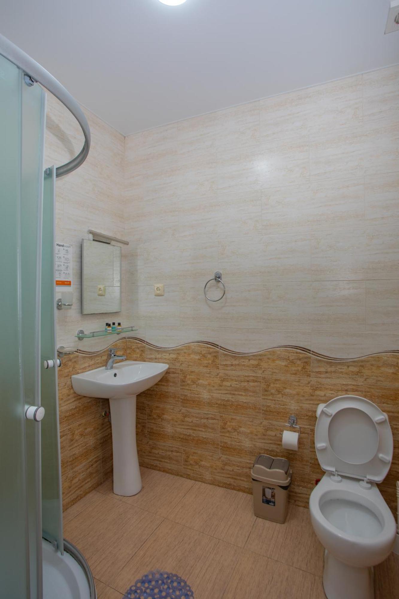 Hotel Homeland Batumi Exterior photo